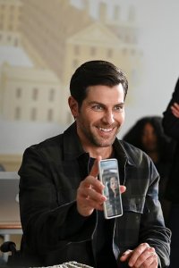 A Million Little Things – S05E05 – No Place Like Home